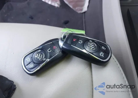 2018 Buick Lacrosse Premium из США, поврежденный, VIN 1G4ZS5SS1JU120621